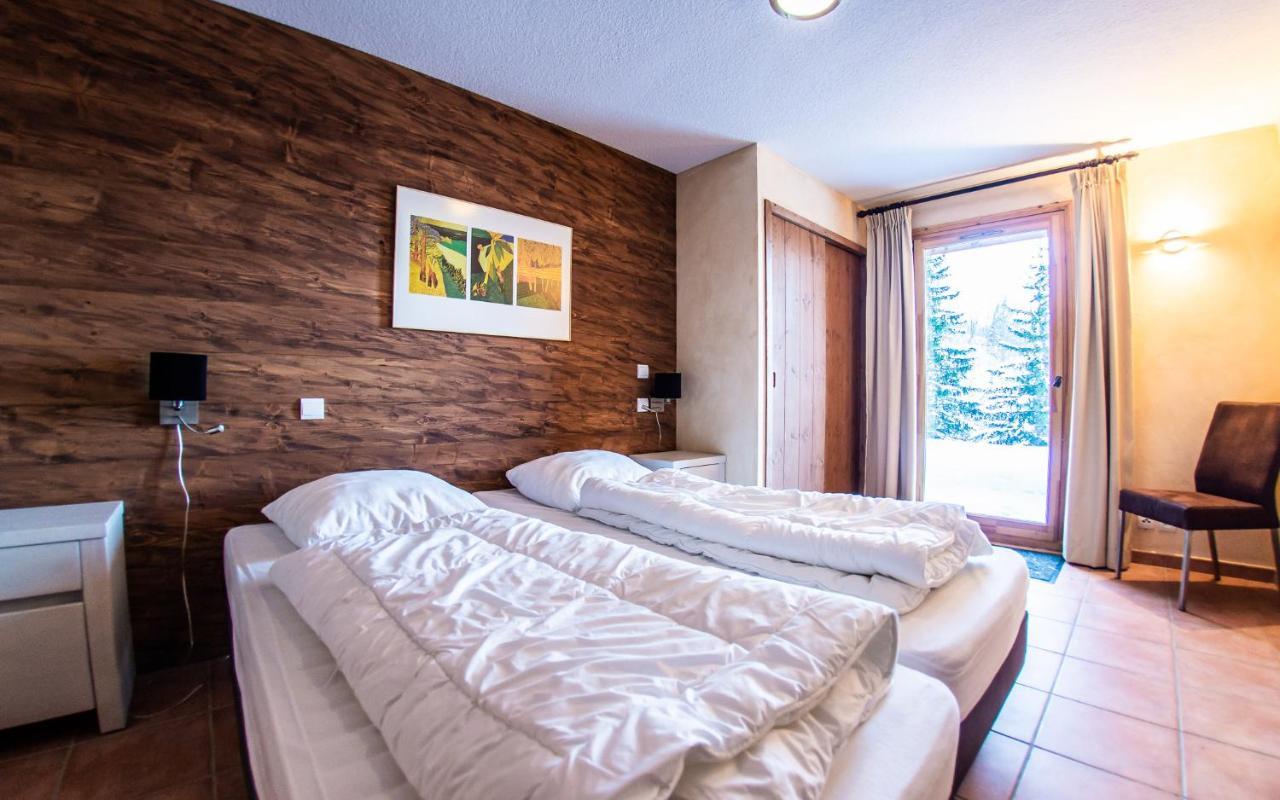 Parc Madeleine - Chalets Сен-Франсуа-Лоншам Экстерьер фото