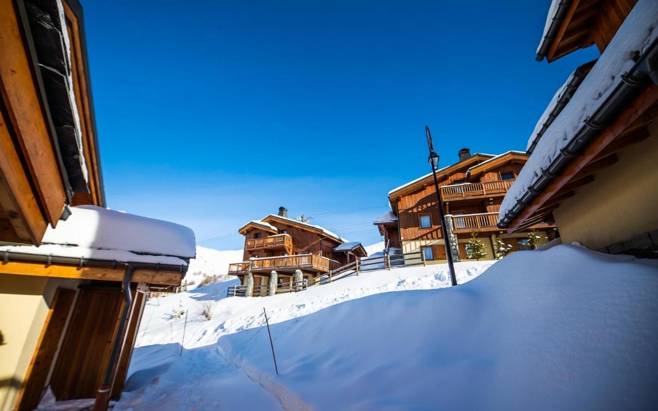 Отель Parc Madeleine - Chalets Сен-Франсуа-Лоншам Экстерьер фото