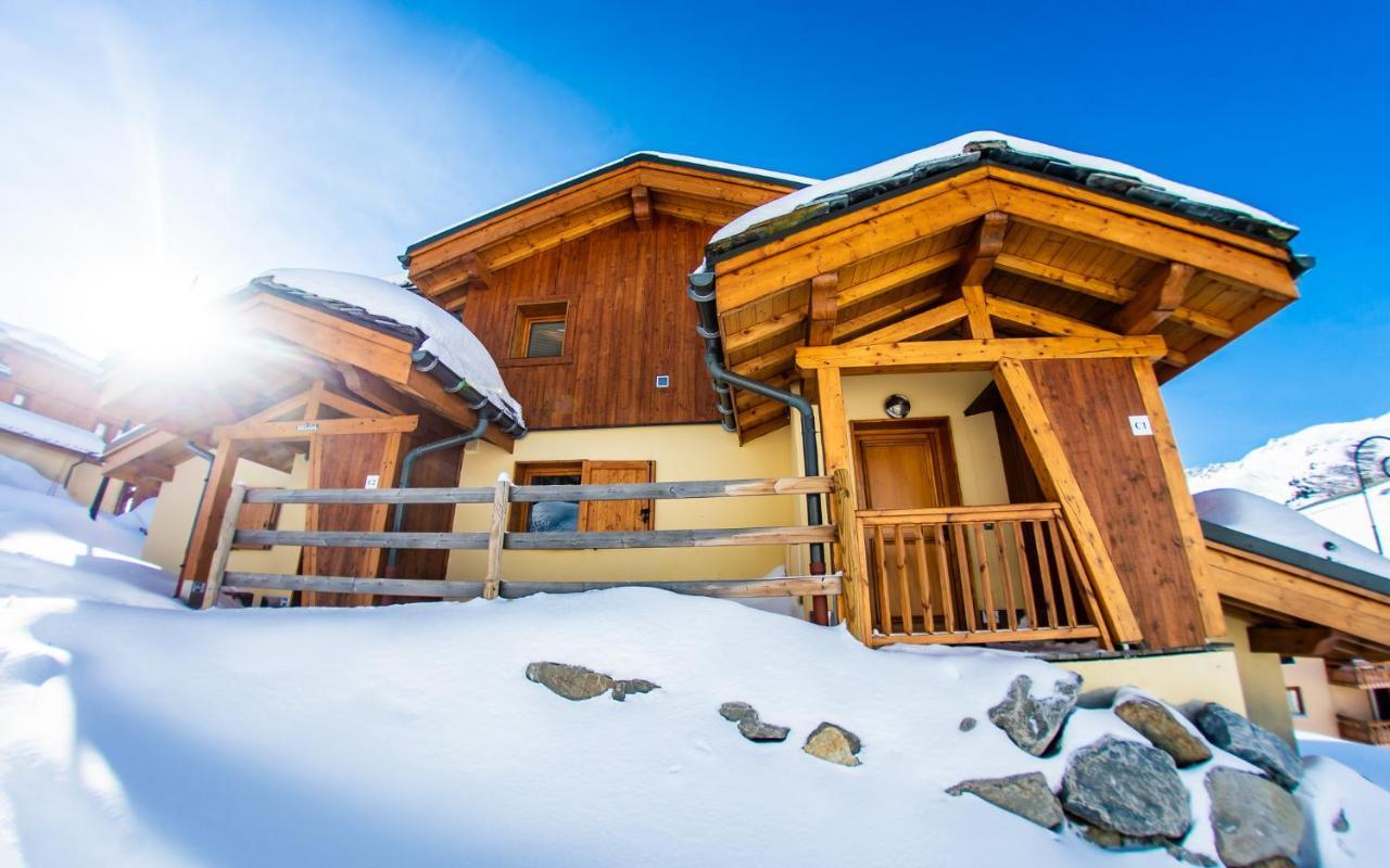 Parc Madeleine - Chalets Сен-Франсуа-Лоншам Экстерьер фото
